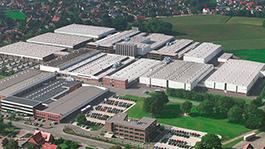 Die Firmengruppe P?ppelmann hat sich mit 5 Produktionsstandorten zu einem f?hrenden Hersteller in der kunststoffverarbeitenden Industrie entwickelt. In ?ber 90 L?ndern sch?tzt man die Qualit?t  made by P?ppelmann .
